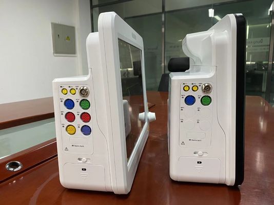 Moniteur portable de signes vitaux de 15 pouces pour la surveillance cardiaque en soins intensifs