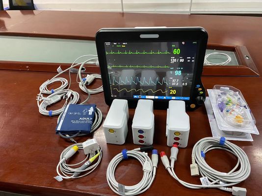 Ambulance médicale Moniteur des signes vitaux multilingue avec écran de 15 pouces OEM