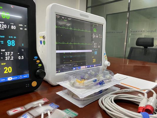 Appareil de détection des signes vitaux numériques vétérinaires avec ECG NIBP SPO2 2 Temp Standard