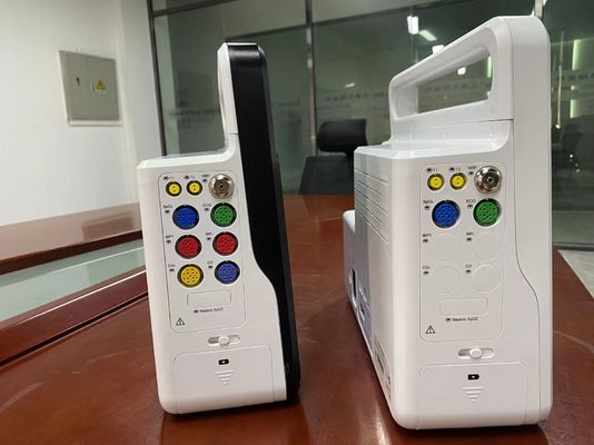 Moniteur portable de patient de soins intensifs multipramètre avec écran LCD TFT de 12,1 &quot;.