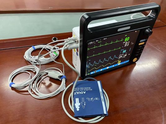 Équipement portable de surveillance des signes médicaux vitaux avec 2IBP AG EtCO2