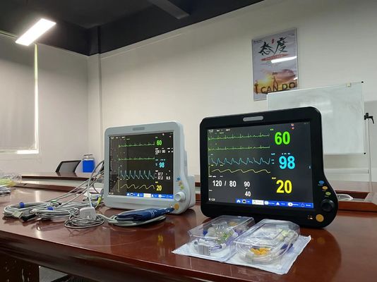 Moniteur cardiaque multiparamétrique en soins intensifs, appareils de surveillance hospitaliers pour l' UCC OU