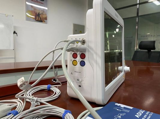 Moniteur de patient multi-paramètres ICU médical 15 pouces avec écran tactile