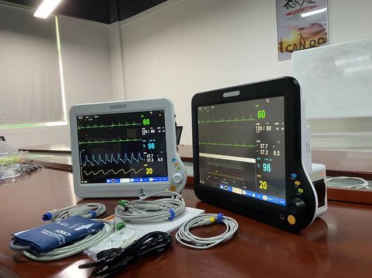 Appareil de diagnostic portable pour les signaux vitaux, NIBP Spo2 Moniteur multiparamètres