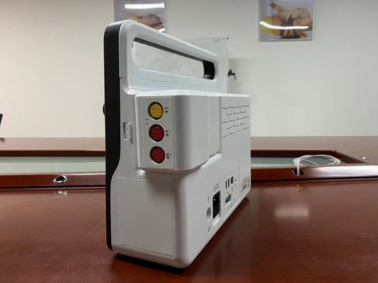 Instruments modulaires de surveillance du patient multilingues pour nouveau-né