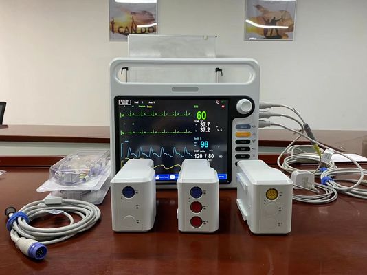 12.1&quot; Moniteur modulaire du patient néonatal 240V 60Hz Pour les soins intensifs à l'hôpital