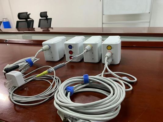Moniteur cardiaque multi-paramètres ICU, appareil vital de l' hôpital avec écran de 15 pouces