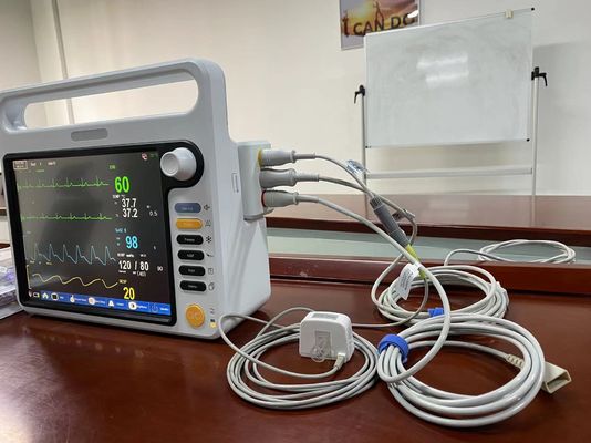 Moniteurs électroniques de signaux vitaux pour les soins intensifs