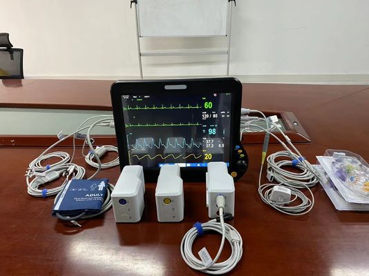 8 langues Moniteur portable du patient 15 pouces TFT écran LCD Moniteur cardiaque ICU
