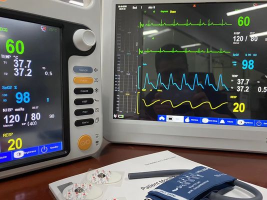 Moniteur multiparamétrique de soins intensifs, moniteur de chevet pour nouveau-né pédiatrique.