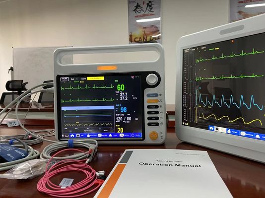 La machine numérique de signes vitaux néonatals portable pour la surveillance cardiaque en soins intensifs
