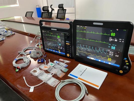 Moniteur vétérinaire multiparamètre multilingue sans ventilateur avec écran 12,1 pouces