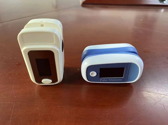 OEM ODM Moniteur de pouls d'oxygène sanguin portable avec OLED