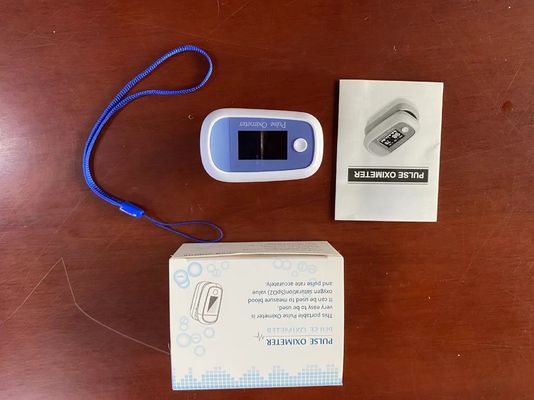 Oxymètre médical d'impulsion de bout du doigt d'OLED portatif pour la surveillance de RP SPOR, moniteur de l'oxygène de sang
